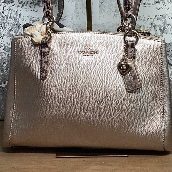 Coach H1677-F56853 Madison Gold Metallic Pebbled Leather 3 Compartments Bag - Picture 6 of 16